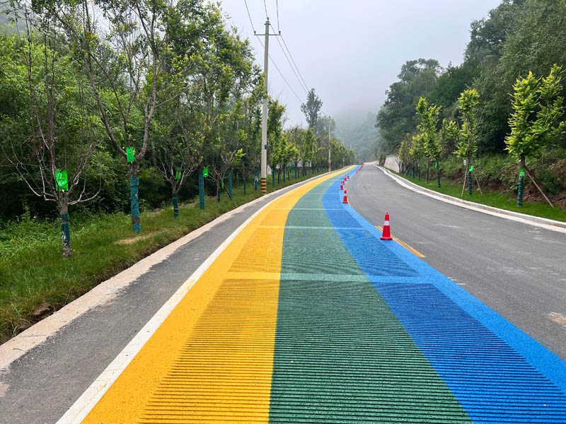 旬邑县音乐公路-歌唱祖国